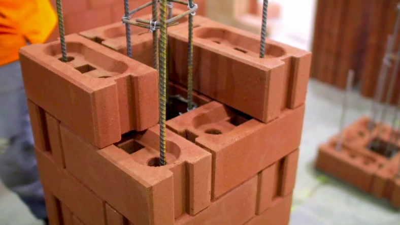 Construction materials for Thermal Resistance Walls, Earth Bricks Construction materials for Thermal Resistance Walls, Earth Bricks