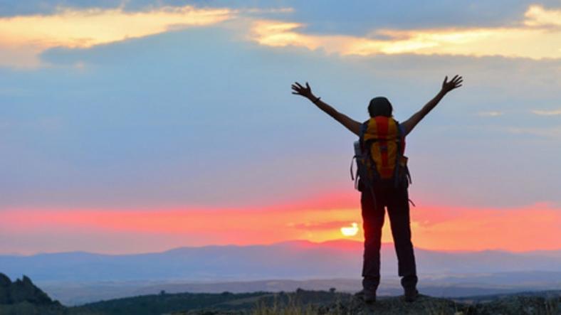 How can I meet new people when traveling alone? How can I meet new people when traveling alone?