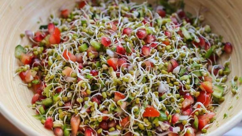 How to prepare Moong Dal Salad How to prepare Moong Dal Salad