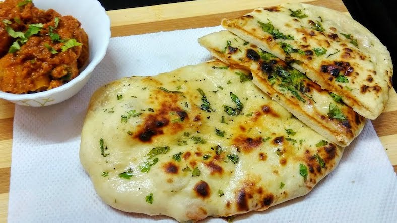 How to prepare paneer kulcha at home - Paneer Kulcha Recipe How to prepare paneer kulcha at home - Paneer Kulcha Recipe