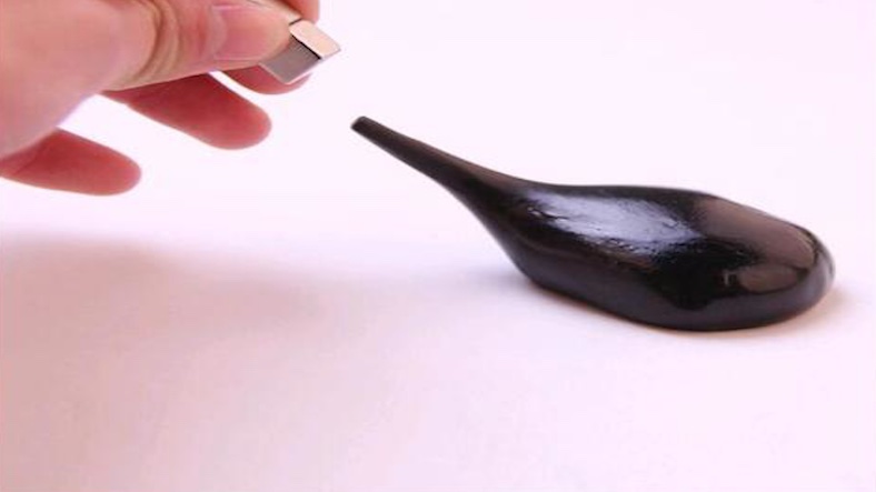 Magnetic Slime, science experiment for childrens Magnetic Slime, science experiment for childrens