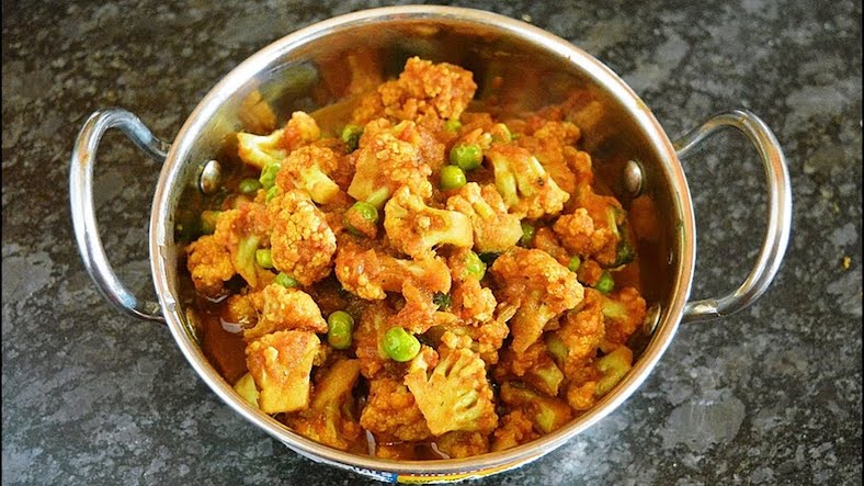 Prepare Cauliflower Peas Masala at Home Prepare Cauliflower Peas Masala at Home