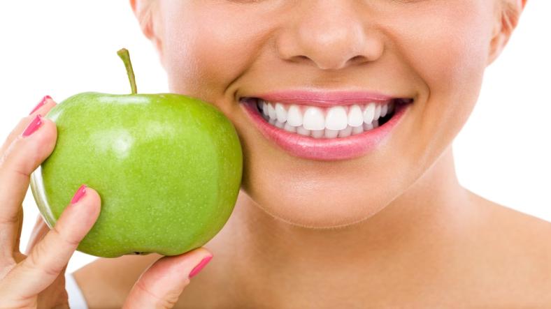 The Impact of Nutrition on Gum Health